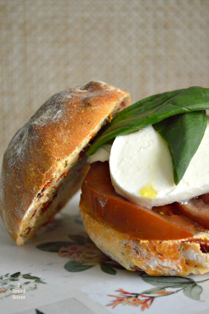 Sandwich Caprese