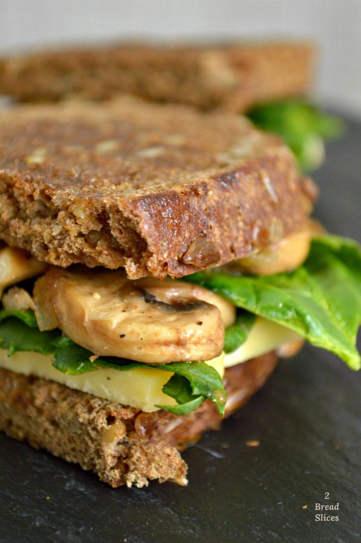 Sandwich de Espinacas y Champiñones al Brandy