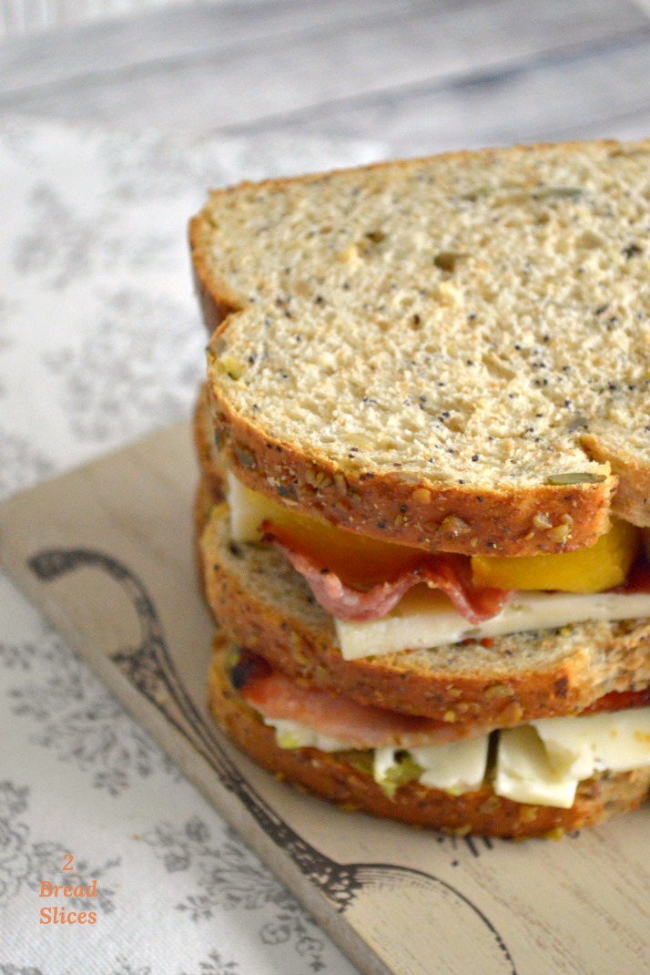 Sandwich de Melocotones Asados