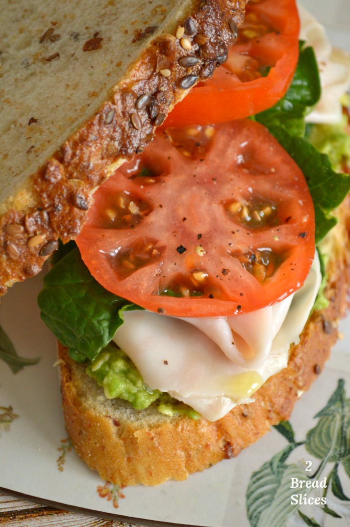 Sandwich de Pavo, Tomate y Espinacas