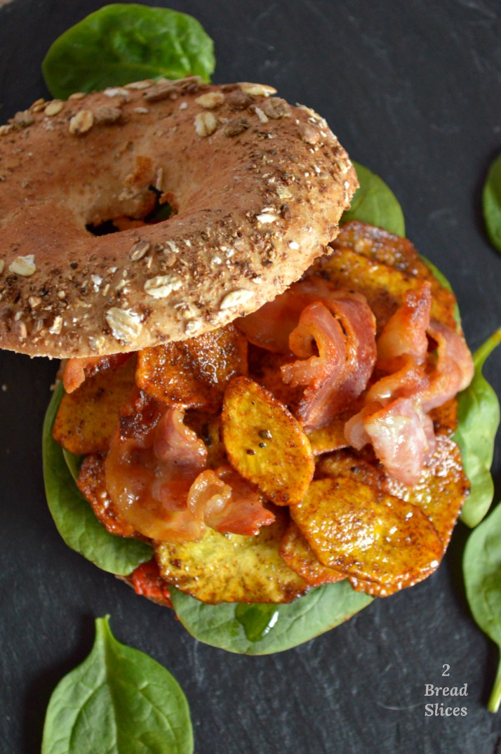 Bagel de Patatas al Curry y Bacon