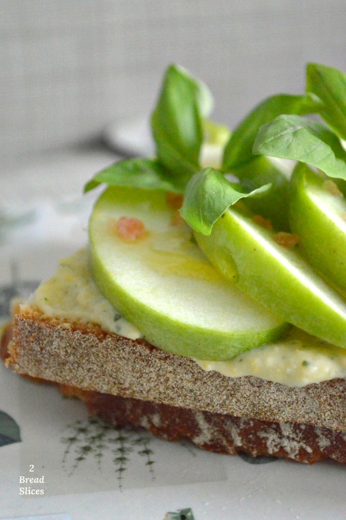 (Open) Sandwich de Manzana Verde y Judías