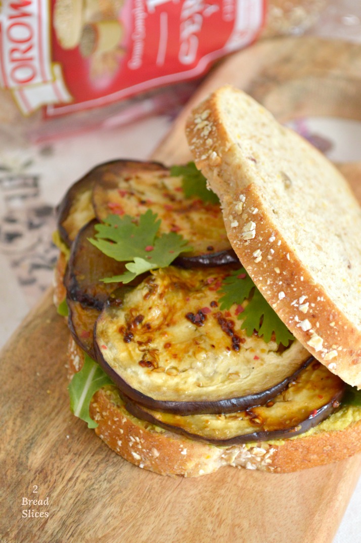 Sandwich de Berenjena y Paté de Guisantes