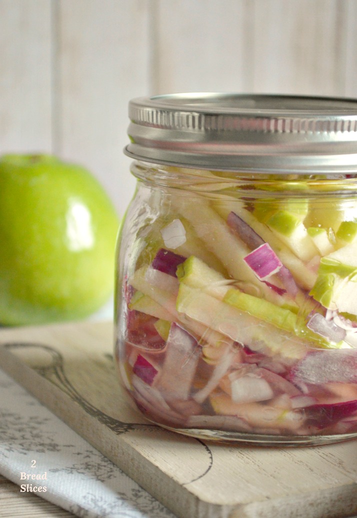 Pickle de Manzana y Cebolla Roja