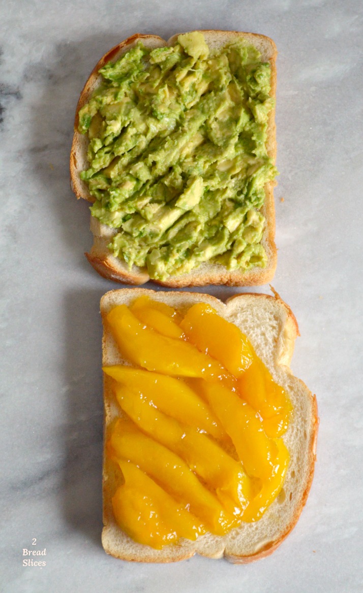Sandwich de Aguacate y Mango Caramelizado
