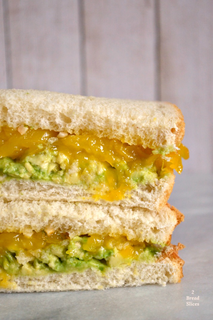 Sandwich de Aguacate y Mango Caramelizado