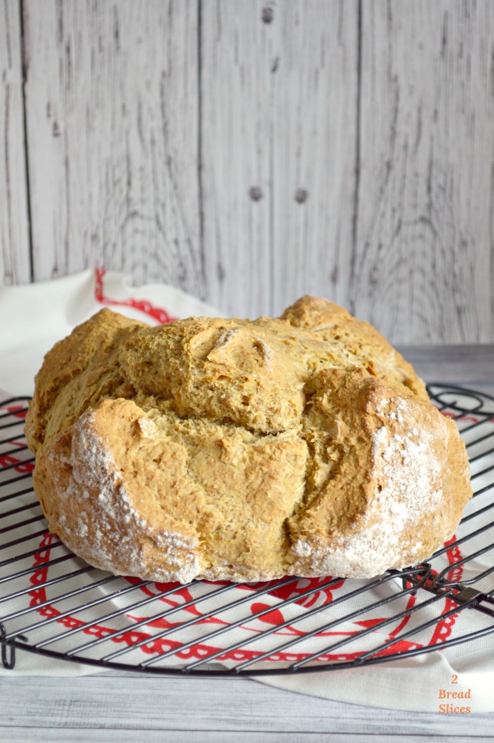 Pan de Soda Irlandés (Soda Bread)