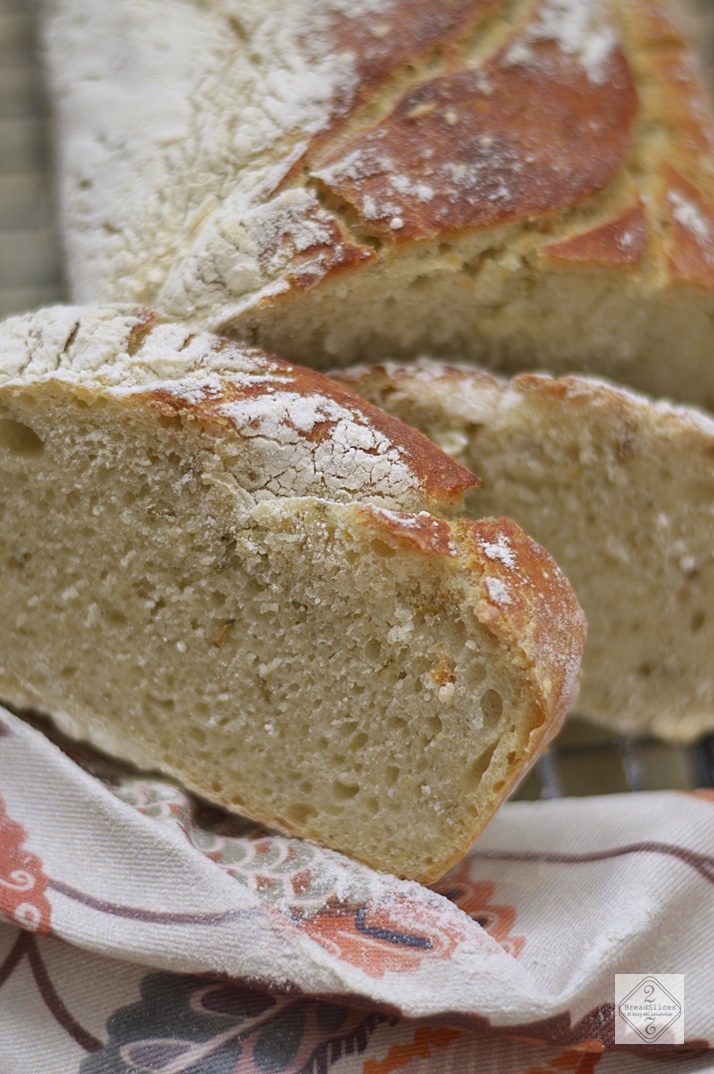 Pan de Limón y Romero